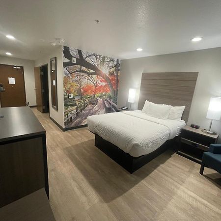Clarion Pointe Hotel Fort Worth Buitenkant foto